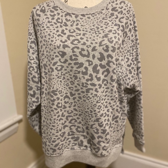 american eagle leopard sweatshirt
